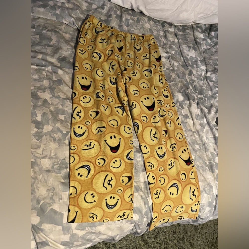 Men’s smiley pj pants